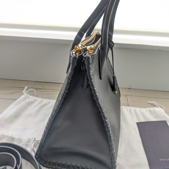 Prada Saffiano Large Bag (Brand New) - Picture 5 of 7